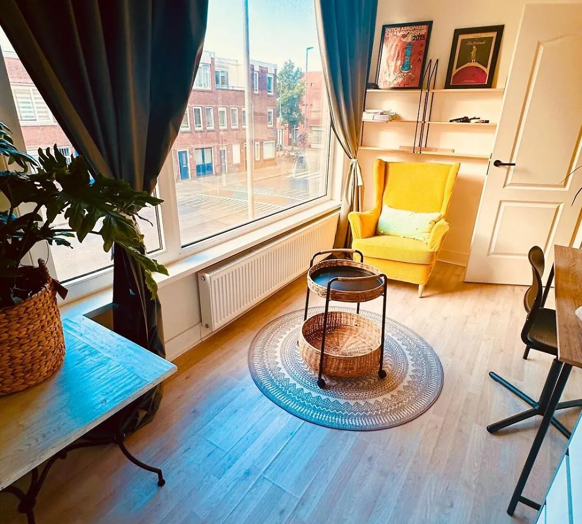 Entire House Next To Metro Station Apartment Rotterdam Netherlands